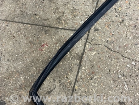 ФОТО Направляющая стекла передняя правая для KIA Ceed 2 JD (12-18) Київ