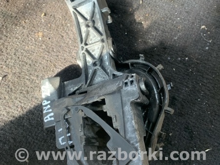 ФОТО Кронштейн ручки дверной передний левый для KIA Ceed 2 JD (12-18) Київ