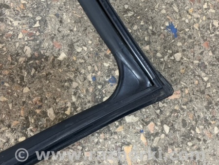 ФОТО Направляющая стекла передняя левая для KIA Ceed 2 JD (12-18) Київ