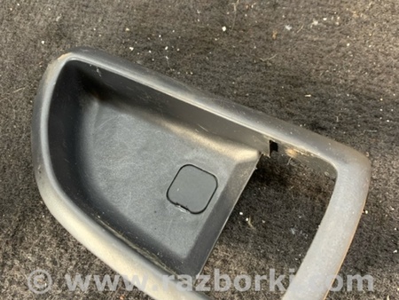 ФОТО Накладка в салоне передняя правая для KIA Sorento 1 BL (02-09) Київ