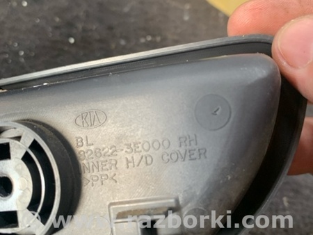 ФОТО Накладка в салоне передняя правая для KIA Sorento 1 BL (02-09) Київ