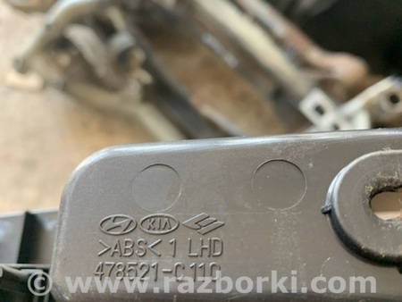 ФОТО Кнопка стеклоподъемника задняя левая для KIA Sorento 1 BL (02-09) Київ