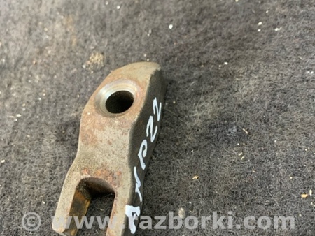 ФОТО Кронштейн для KIA Ceed 2 JD (12-18) Київ