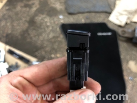 ФОТО Кнопка аварийки для KIA Ceed 2 JD (12-18) Київ