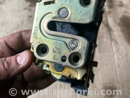 ФОТО Замок двери задний левый для Subaru Tribeca B9 (05-08) Київ