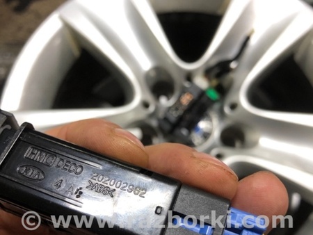 ФОТО Кнопка для KIA Sorento 1 BL (02-09) Київ