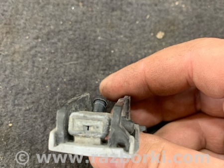 ФОТО Форсунка омывателя для Subaru Tribeca B9 (05-08) Київ