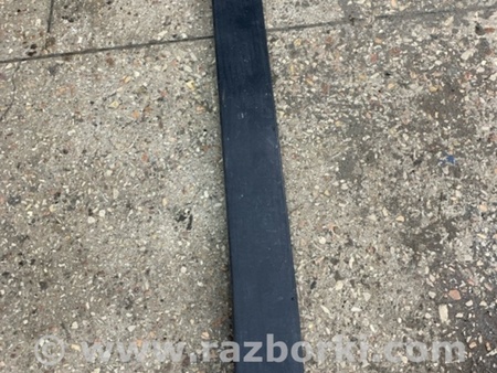 ФОТО Накладка на дверь задняя правая для Subaru Tribeca B9 (05-08) Київ