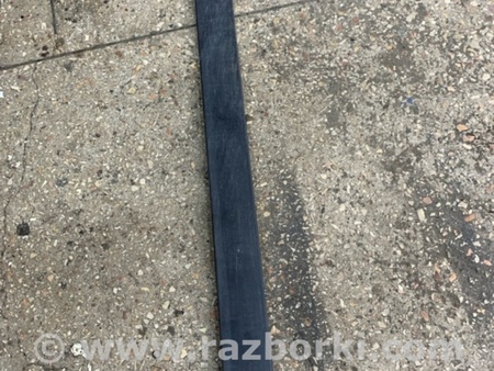 ФОТО Накладка на дверь передняя правая для Subaru Tribeca B9 (05-08) Київ