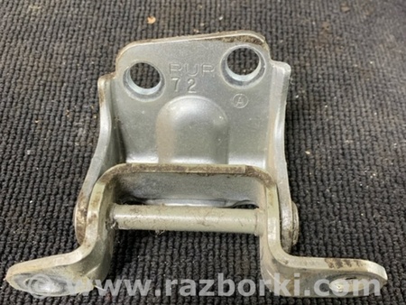 ФОТО Петля двери для Subaru Tribeca B9 (05-08) Київ
