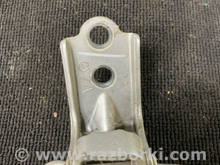 ФОТО Петля двери для Subaru Tribeca B9 (05-08) Київ