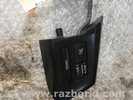 ФОТО Кнопки руля для Subaru Outback Киев