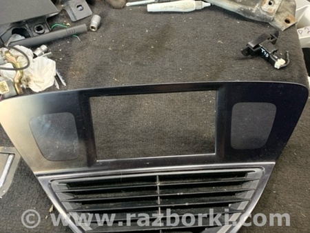 ФОТО Пластик салона для Subaru Tribeca B9 (05-08) Київ
