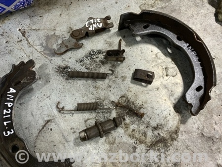 ФОТО Колодки ручника задние левые для KIA Sorento 1 BL (02-09) Київ