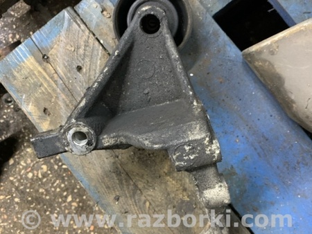 ФОТО Кронштейн для KIA Sorento 1 BL (02-09) Київ