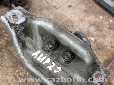 ФОТО Кронштейн правый для Subaru Legacy IV BL/BP (03-09) Київ
