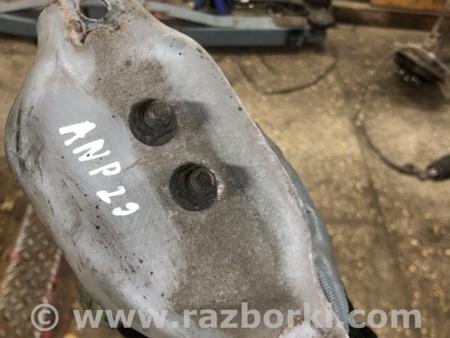 ФОТО Кронштейн левый для Subaru Legacy IV BL/BP (03-09) Київ