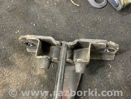 ФОТО Петля капота для Subaru Legacy IV BL/BP (03-09) Київ