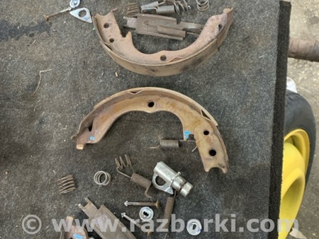 ФОТО колодки ручника для Subaru Legacy IV BL/BP (03-09) Київ