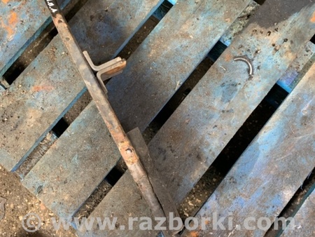 ФОТО Крепление радиатора переднее левое для KIA Sorento 1 BL (02-09) Київ