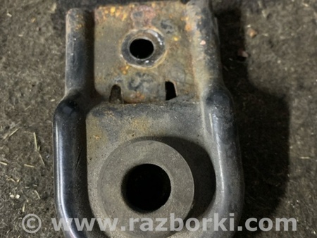 ФОТО Крепление радиатора для Subaru Legacy IV BL/BP (03-09) Київ