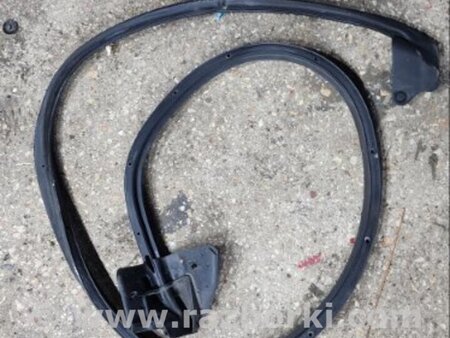 ФОТО Уплотнительная резинка передняя правая для Subaru Legacy IV BL/BP (03-09) Київ