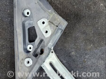 ФОТО Кронштейн передний левый для Subaru Legacy IV BL/BP (03-09) Київ