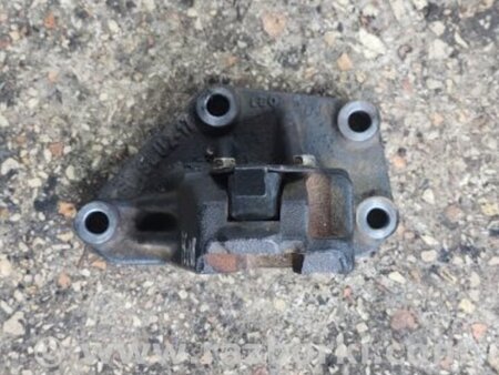 ФОТО Кронштейн для Hyundai ix35 I LM/EL Tucson (10-17) Київ