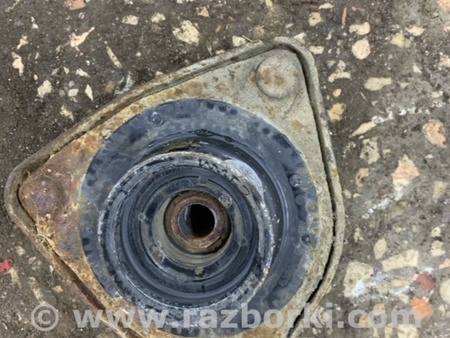 ФОТО Опора стойки передняя правая для Hyundai ix35 I LM/EL Tucson (10-17) Київ