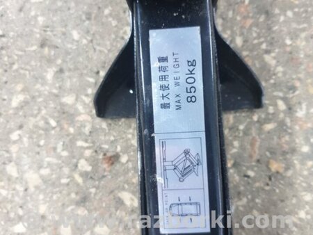ФОТО Домкрат для Subaru Outback Киев