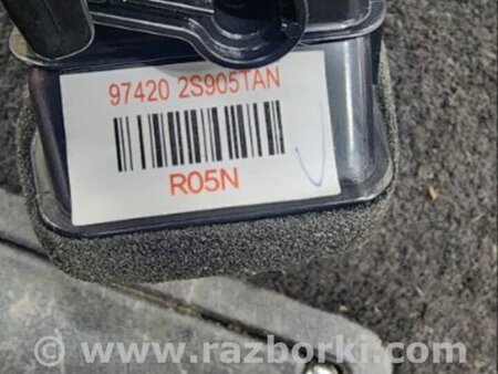 ФОТО Воздуховод передний правый для Hyundai ix35 I LM/EL Tucson (10-17) Київ