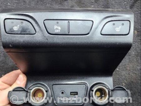 ФОТО Пластик салона для Hyundai ix35 I LM/EL Tucson (10-17) Київ