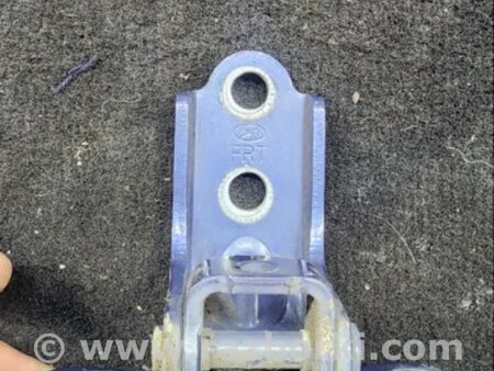 ФОТО Петля двери для Hyundai ix35 I LM/EL Tucson (10-17) Київ