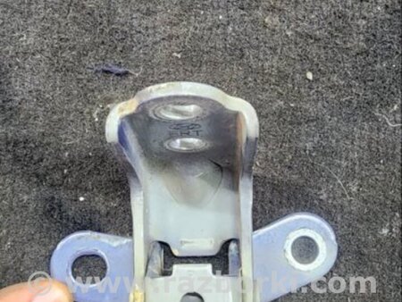 ФОТО Петля двери для Hyundai ix35 I LM/EL Tucson (10-17) Київ