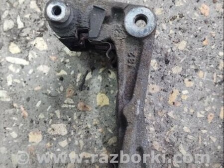 ФОТО Скоба суппорта передняя правая для Subaru Legacy V BR/BM (09-14) Київ
