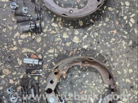 ФОТО Комплект колодок и механизмов ручного торомоза задний для Subaru Legacy V BR/BM (09-14) Київ