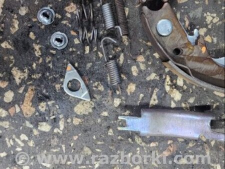 ФОТО Комплект колодок и механизмов ручного торомоза задний для Subaru Legacy V BR/BM (09-14) Київ