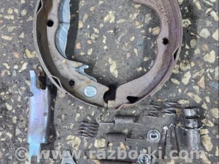 ФОТО Комплект колодок и механизмов ручного торомоза задний для Subaru Legacy V BR/BM (09-14) Київ