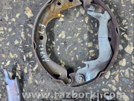 ФОТО Комплект колодок и механизмов ручного торомоза задний для Subaru Legacy V BR/BM (09-14) Київ