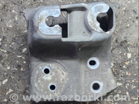 ФОТО Кронштейн передний левый для Subaru Legacy V BR/BM (09-14) Київ