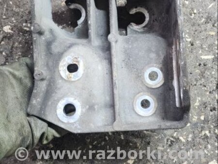 ФОТО Кронштейн передний левый для Subaru Legacy V BR/BM (09-14) Київ