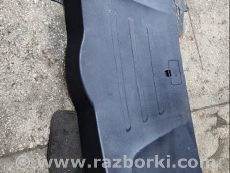 ФОТО Обшивка крышки багажника задняя для Hyundai ix35 I LM/EL Tucson (10-17) Київ