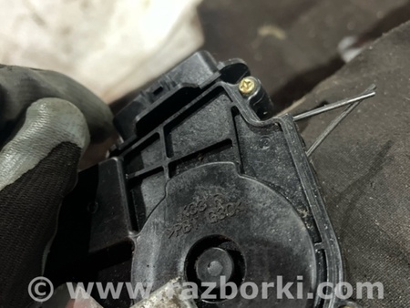 ФОТО Замок двери передний правый для Subaru Legacy IV BL/BP (03-09) Київ