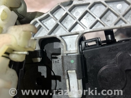 ФОТО Замок двери передний правый для KIA Sportage SL (10-16) Київ