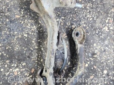 ФОТО Цапфа задняя для Subaru Legacy IV BL/BP (03-09) Київ