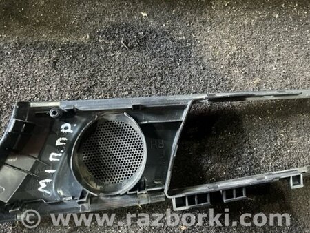 ФОТО Пластик передний правый для Subaru Legacy IV BL/BP (03-09) Київ