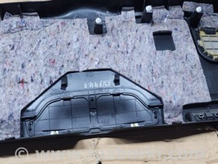 ФОТО Обшивка крышки багажника задняя для Subaru Legacy IV BL/BP (03-09) Київ