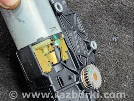 ФОТО Моторчик люка для Hyundai Santa Fe III DM/NC (12-18) Київ