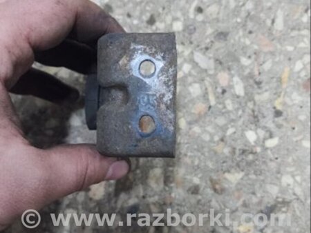 ФОТО Кронштейн передний правый для Hyundai Santa Fe III DM/NC (12-18) Київ