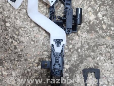 ФОТО Кронштейн ручки дверной задний правый для Hyundai ix35 I LM/EL Tucson (10-17) Київ